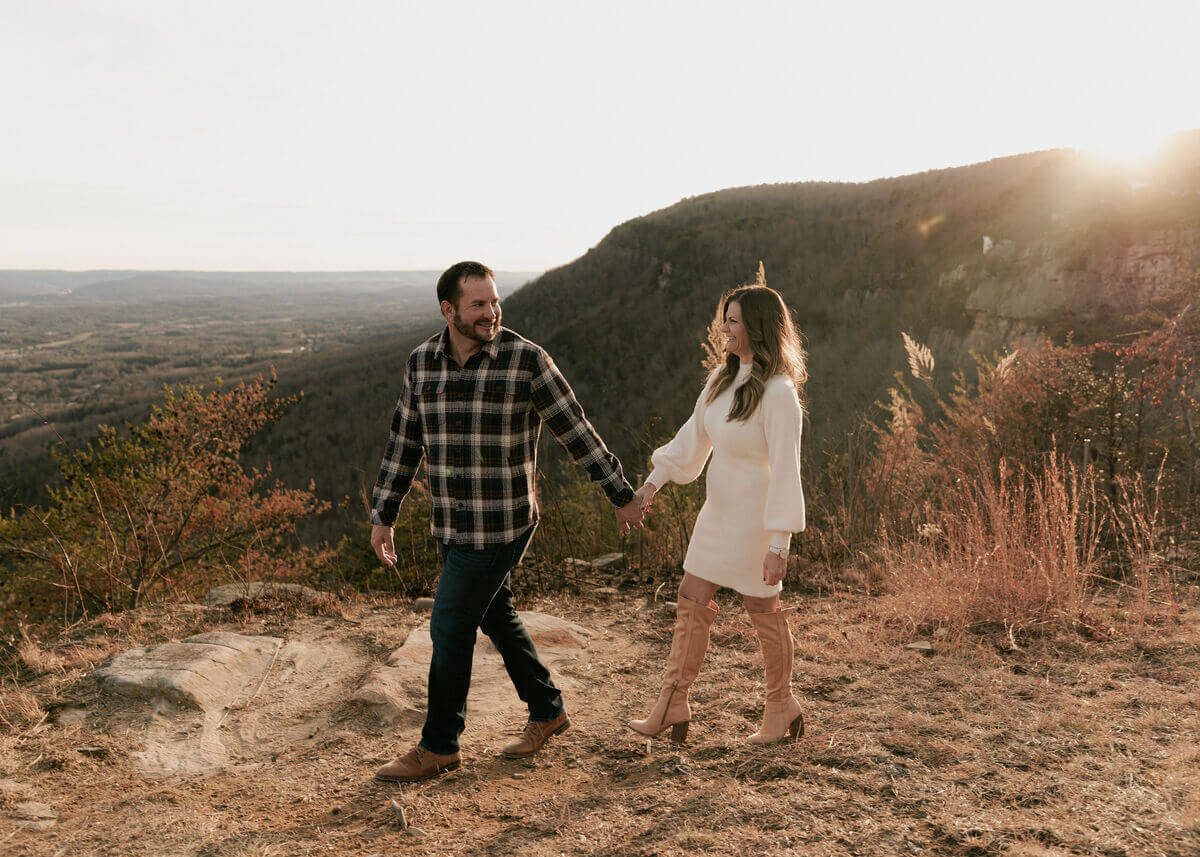 couples-at-bolt-farm