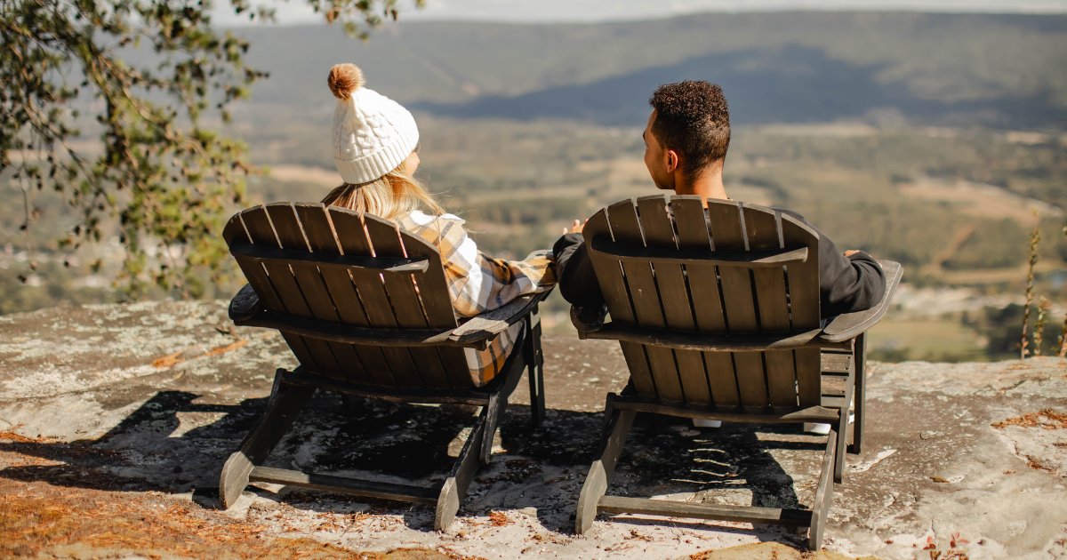 Reconnecting in a Hectic World: How Bolt Farm Treehouse Helps Couples Rediscover Quality Time